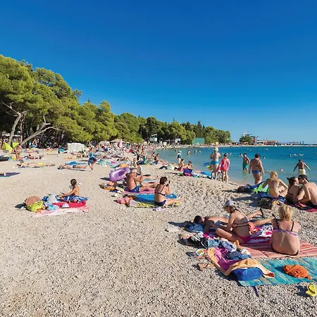 בית נופש Awesome In Biograd *