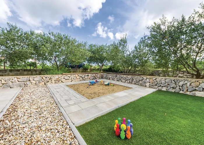 Two-bedroom In Biograd Дом отдыха