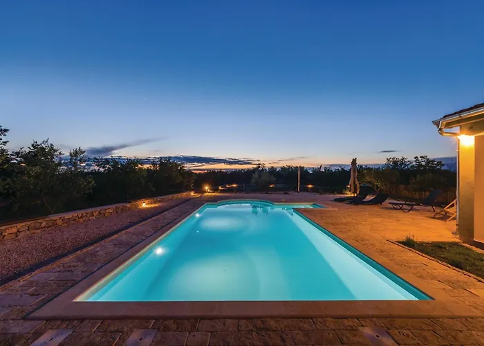 Two-bedroom In Biograd *